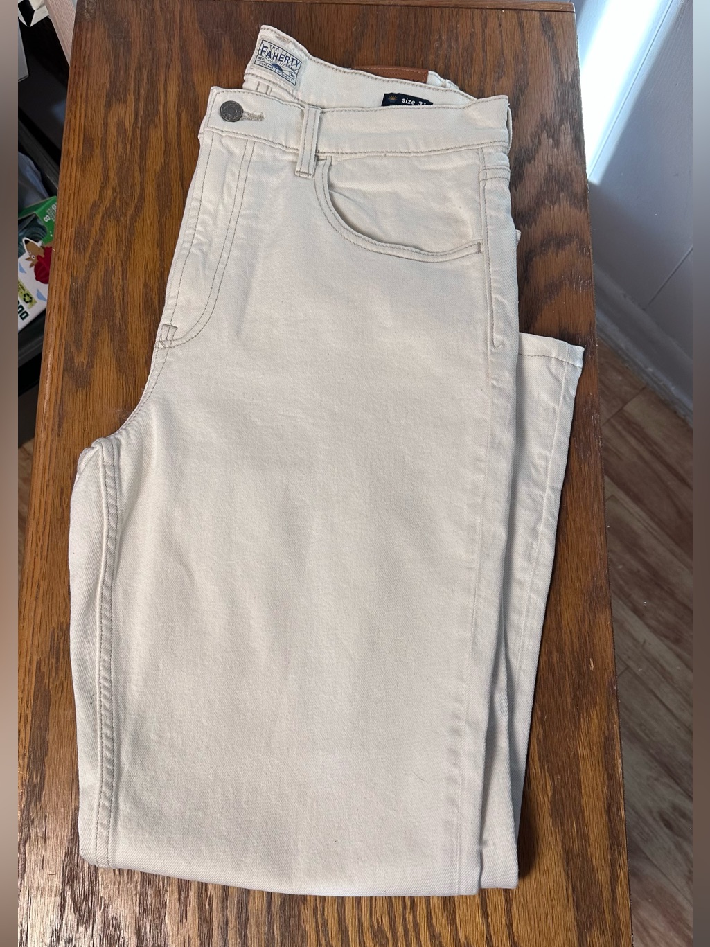 Faherty Men's White Slim-Straight Jeans Never Worn